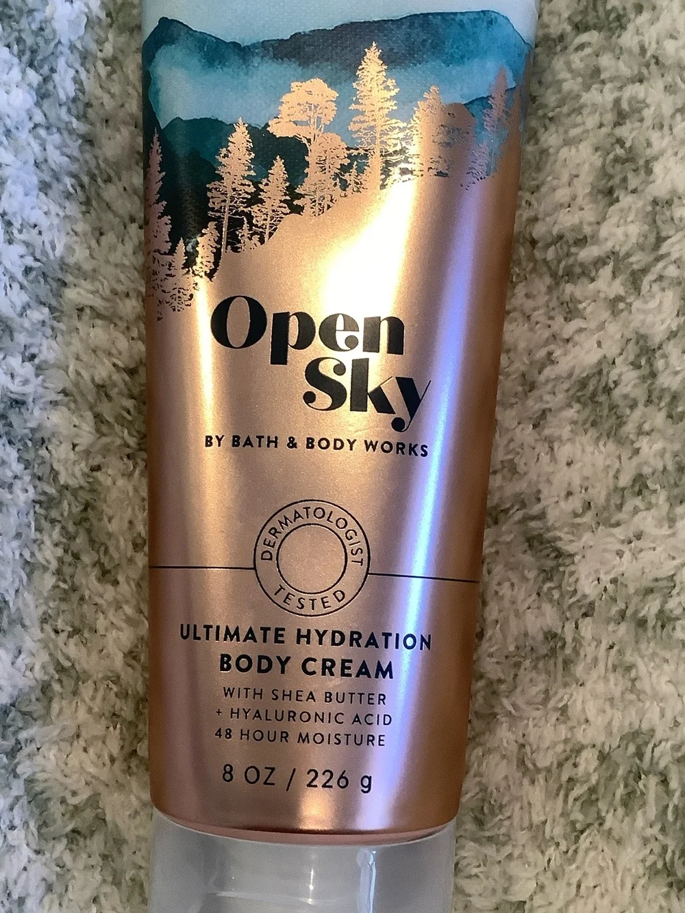 Bath & Body Works Open Sky Scented Ultimate Hydration Body Cream NWT 8oz.